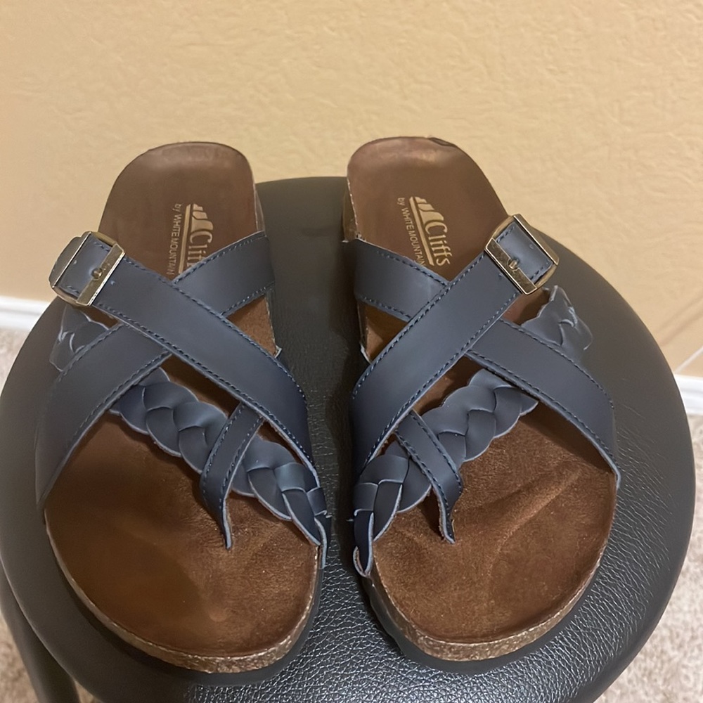 CLIFFTS BY WHITE MOUNTAIN sandals